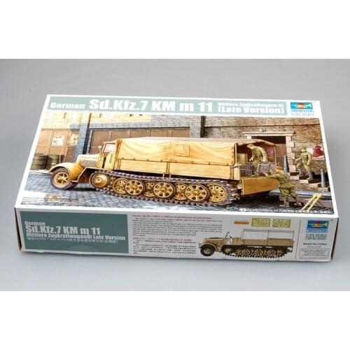 Trumpeter 01507 1/35 German Sd.Kfz.7 Mittlere Zugkraftwagen 8t Late Version - Scale Model Kit