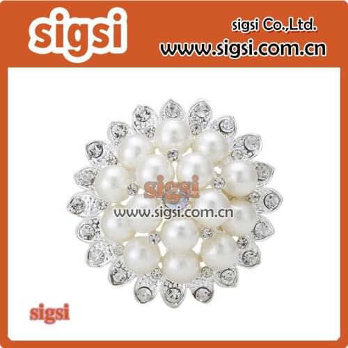 Elegant Pearl Floral Crystal Wedding Bridal Brooch Pin jewelry