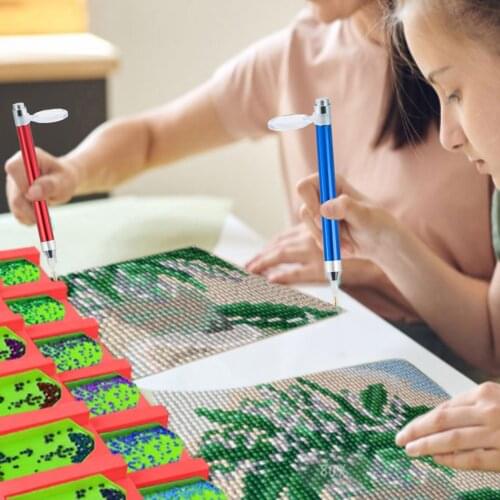 Lighting Drill Pen with Magnifier Diamond Painting Point Drill Pen with 4Pcs Drill Heads DIY Diamond Painting Accessories Tool