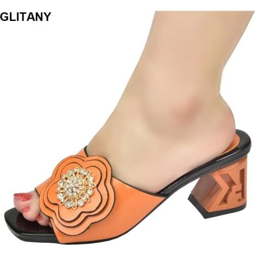 New Arrival Rhinestone Dress Women Slippers for Ladies Summer Shoes Luxery Women Wedding Shoes Brides Slip on Open Toe Pumps