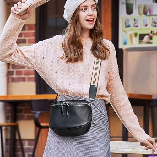 Leather saddle bag womens bag 2021 new burst summer fashion hundred small chest bag slant bag large capacity handbag