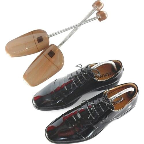 1 Piece Shoes Stretcher Plastic Shoe Tree Shaper Rack Boot Stretcher Keeper Adjustable Size for Man Women zapatos de hombre