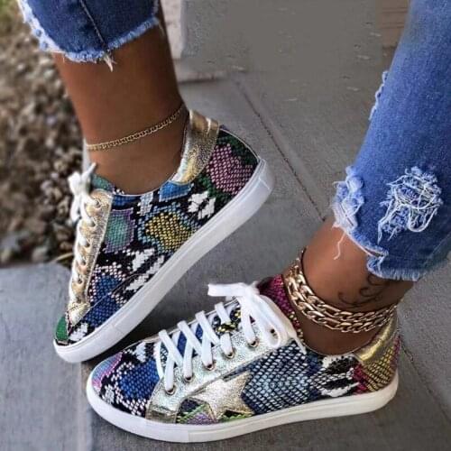 Lace up Female Sneakers Women Snake Printing PU Leather Vulcanized Shoes Fashion New Platform Woman Shoes Walking Footwear