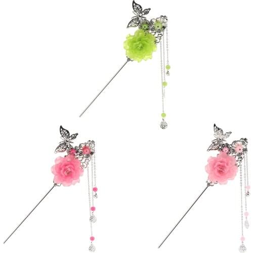 Alloy Metal Silver Butterfly Charms with Three Pendant Tassel Stick Kanzashi Tassel Chignon for Kimono Hanfu Pin