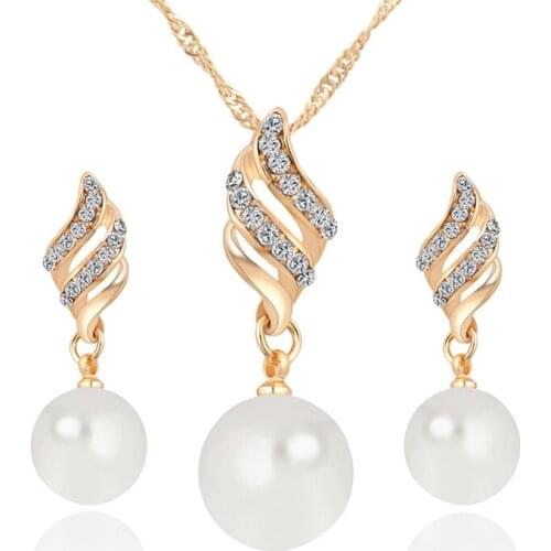 Artificial pearl earrings necklace set spiral jewelry Korean simple style jewelry set