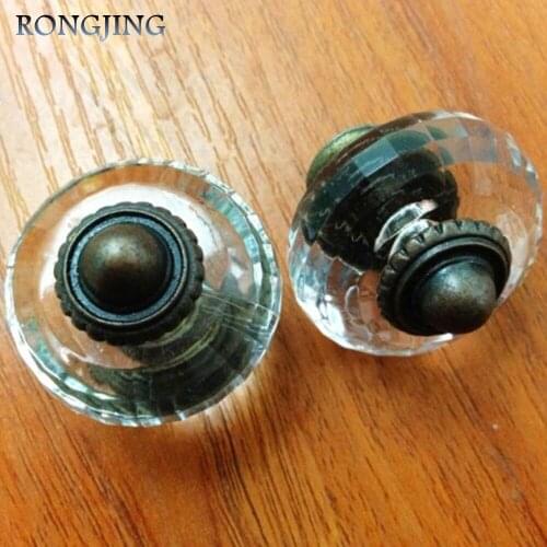 Environmental Protection Acrylic Kitchen Cabinet Drawer Knobs Cupboard Dresser Handles Closet Handle Wooden Wine Cabinet Pulls