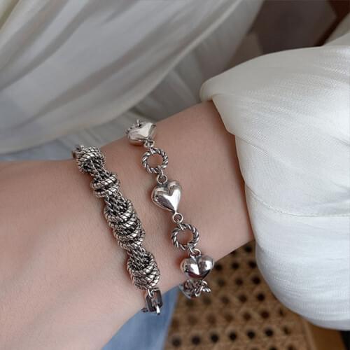 Orgin Summer Unique Design Silver Color Love Heart Charm Bracelet for Women Exquisite Round Braided Chain Bracelet Jewelry