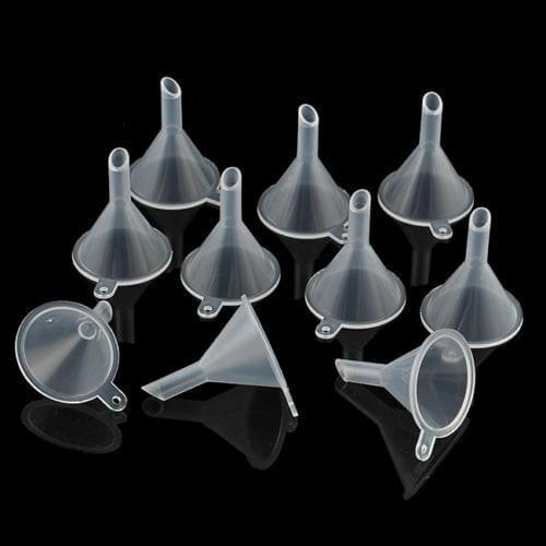 5pcs Small Plastic For Perfume Diffuser Bottle Mini Liquid Oil Funnels Labs Creative hot sale