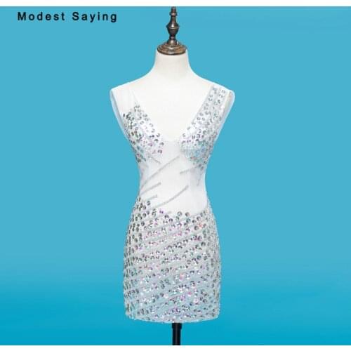 Real Sexy Luxury Party Dresses Transparent Diamond Rhinestone Beaded Mini Cocktail Dresses 2018 with V Neck Short Prom Gowns