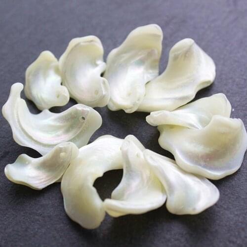10pc Petal Shell Beads Accessories For Jewelry Making Carved Pearl Shell Loose Bead Components DIY Findings Joyas DYL0030
