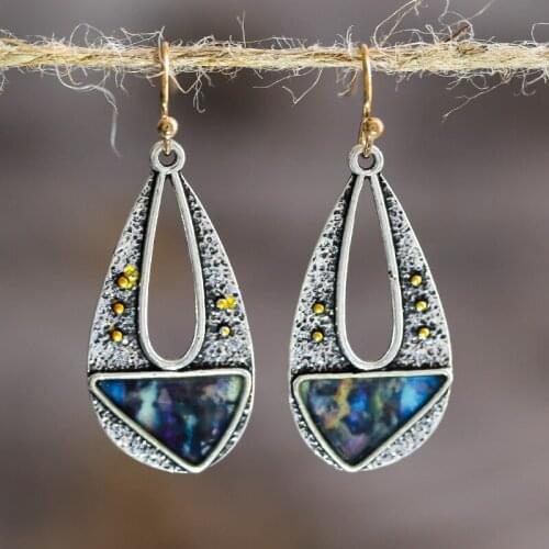 Bohemia Hollow Out Water Drop Earrings For Women Vintage Pendientes Triangle Resin Stone Statement Dangle Earrings Mujer Z3D396