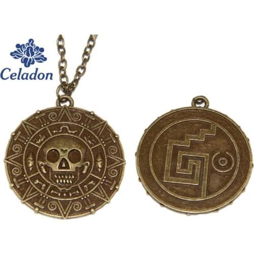 Wholesale 1pcs Pirates Of The Caribbean Necklace Jack Sparrow Aztec Coin Medallion Vintage Gold Bronze Pendant