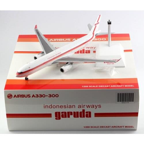 1:200 Alloy Collectible Plane Gift JC Wings XX2270 Garuda Indonesian Airways Airbus A330-300 Diecast Aircraft Jet Model PK-GHD