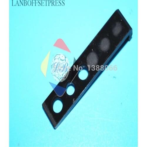 LANBOFFSETPRESS 52.581.027 GTO52 machine gripper steel High quality 68.5x14x4mm without rubber