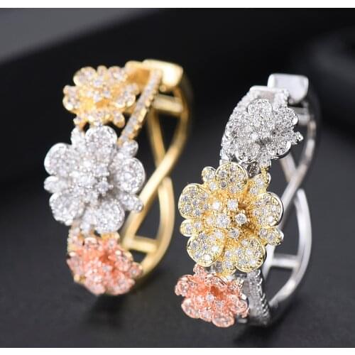 LARRAURI Luxury Gorgeous Exquisite Flowers With Rhinestone Circle Earrings Hoop Earrings Jewelry For Bridal Wedding Accessories