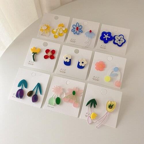 LOVOACC Multiple Colorful Resin Tulip Flower Earrings for Women Asymmetric Arcylic Drop Dangle Earrings Korean Pendientes 2021