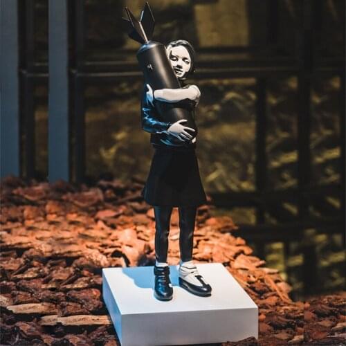 Banksy sculpture Bomb Girl Modern Art New Bomb Hugger Street Art Resin Statue Creative Home Gifts Desktop ornament