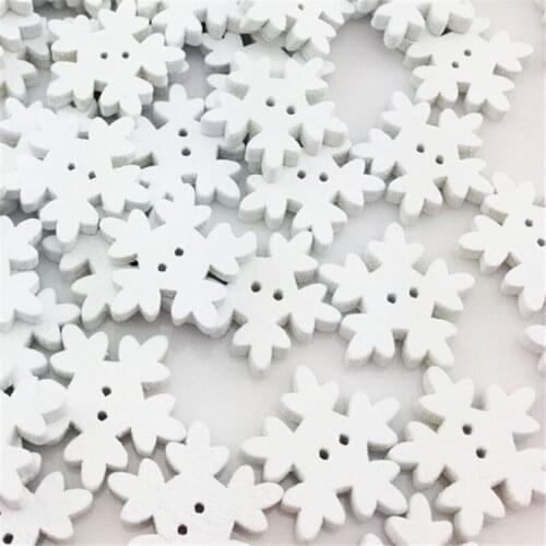 50pcs 18mm white Christmas Snowflake wooden Buttons 2 holes Sewing Accessories WB213