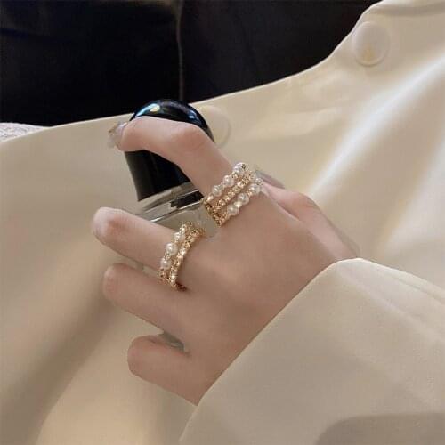 Simple and stylish jewelry with three-row pearl ajustable geometric index finger joint ring for girls birthday gift whloesale