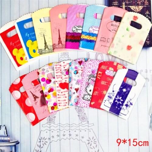 30pcs 9x15cm Plastic Bags With Handles High Quality White Black Small Present Packaging Bags Plastic Gift Bags Party Supplies