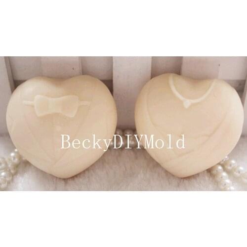 Wholesale!!!2pcs/set Mens and Womens Collar (zx40) Silicone Handmade Soap Mold Crafts DIY Mould