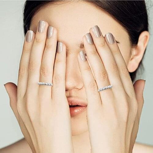 H9ED Ladies Anxiety Ring Rattles Stainless Steel Decompression Ring Fidget Bead Ring Adjustable Opening and Stackable Ring