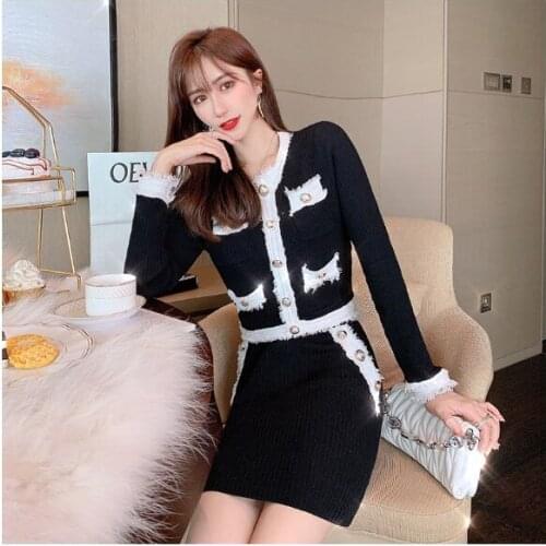 Fashion bag hip skirt suit women 2020 autumn and winter new tassel edge contrast color cardigan skirt two-piece suit
