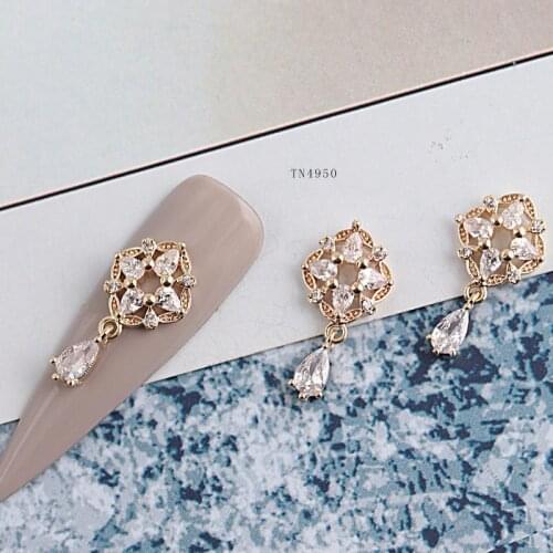 5pcs/lot flower pendant Gold Zircon Pearl Nail art jewelry nails decorations crystal Manicure zircon diamond nail Charms TN4950