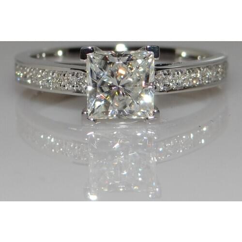 Wholesale Women Fashion Jewelry 925 Sterling Silver Princess Cut AAA Cubic Zirconia CZ stones Wedding Girls Ring Gift Size 4-10