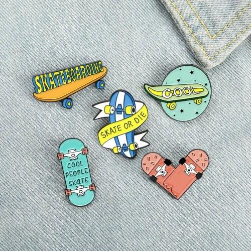 Cute 5 styles Sports Love Skating Brooches Cartoon Badge Jewelry Gift for Kids Friends Enamel Pin Skating Badges Brooches