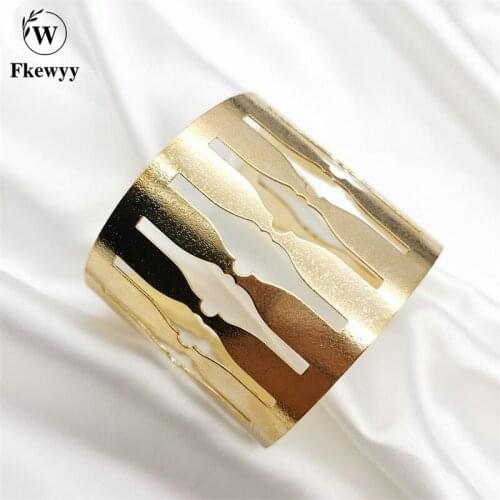 Fkewyy Gothic Bracelet Luxury Designer Jewelry Fashion Charm Accessories Bracelets For Women Hollow Out Gold Pated Jewelry Gift