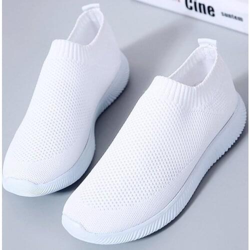 Large Size Slip-ons Lightweight Sneakers Sock Woman Sport Shoes for Women White Sports Shoes Womens Tennis for Running GMB-1713