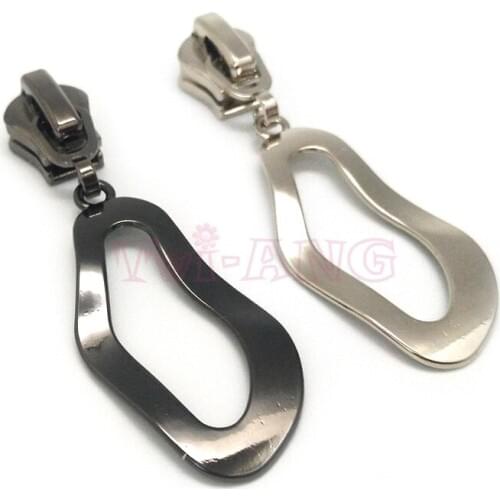 20pcs/lot, Modern 8# Zipper Sliders with Irregular Wavy Zipper Pull, Black Color Silver Color Fashion Garment Accessories