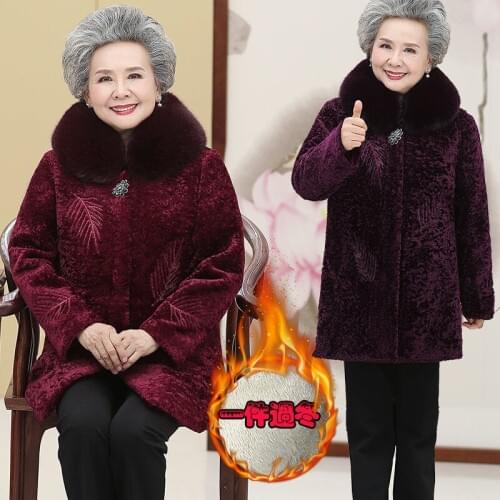 2020 Middle-aged Mother Winter Parkas Female Grandmother Sheep Shearing Coat Plus Velvet Thickening Jacket Plus Size Overcoat A
