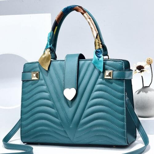 GuunnG Fashionable new womens bag classic retro Women handbags PU leather women bag Sexy black Summer The single shoulder bag
