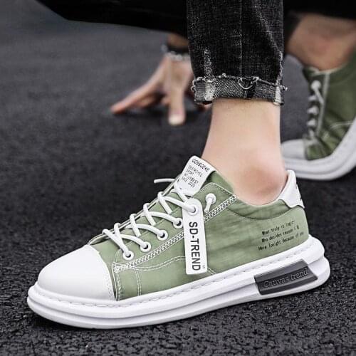 New Shoes Mens Fashion Casual Skateboard Shoes Lightweight Walking Shoes Men Outdoor Forrest Sports Shoes Travel Tenis Shoes