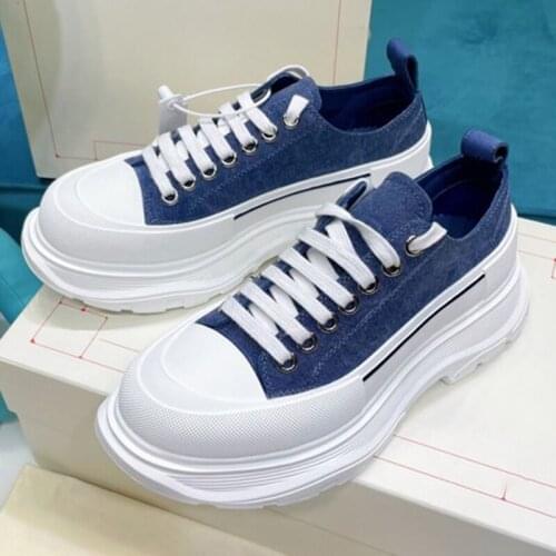 New Fashion Casual Thick Soled Men Sneakers Brand Design High Quality Women Shoes Patchwork Lace-Up Female Sneakers SIZE 35-44