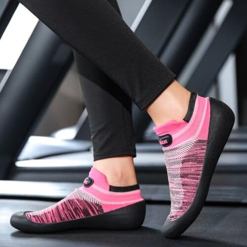 2020 New Summer 36-46 unisex outdoor breathable light female sports shoes couple Socks shoes yoga fitness running shoes women