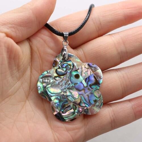 Natural Abalone Pendant Necklace Reiki Heal Flower shape Colorful Shell Pendants for Women Fashion Necklace Jewelry Gift