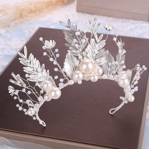 Women Imitation Pearl Crown Exquisite Luxury Princess Bride Headwear Flower Leaves Crystal Fashion Earrings Set Wedding Tiara