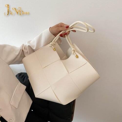 Luxury Designers 2021 Fashion Large Capacity Women Handbag Shoulder Underarm Bag High Quality Hand New Messenger Bags