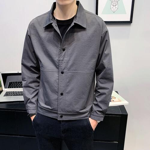 The new spring and autumn thin casual jacket mens Korean version of the trend is simple and versatile handsome sports