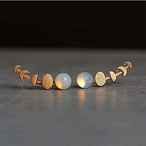 Simple Golden Moonstone Moon Earrings Temperament Bohemian Arc Womens Earrings Party Accessories