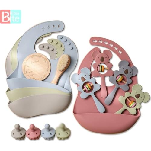 Bite Bites5PCS/Set Baby Rattle Silicone Bib Wooden Milestone Brush Play Gym Montessori Toy Personalized Kids Holiday Gifts