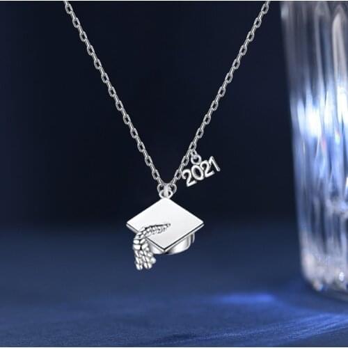 Silver Color 2021 Gaduation Cap Charms Diploma Pendant Necklaces Graduation Memorial Friendship Jewelry Supplies