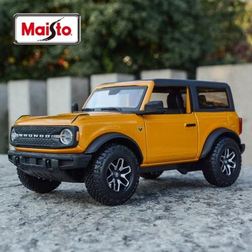 Maisto 1:24 2021 Ford Bronco Badlands Static Die Cast Vehicles Collectible Model Car Toys