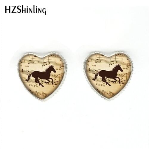 HER-007 New Fashion Horse Earrings Music Horse Heart Shaped Earring Horse Jewelry Glass Dome Heart Birthday Stud Earring gift