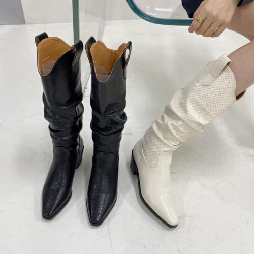 2022 Black Snake Print PU Leather Pointed Toe Slip-On Low Hoof Heels Women Shoes Pumps Fashion Pleated Design Knee High Boots