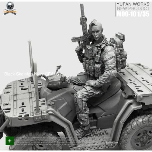 Yufan Model 1/35 Resin Figure Female Soldier + Terrain Car US Military Seal Commando Beauty Driver Moo-10