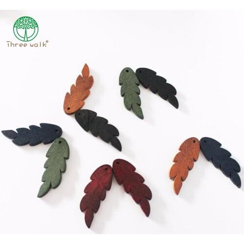 50pcs diy handmade jewelry earring pendants accessory Leaves shape wooden beads mixed colors